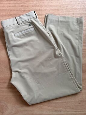 Tiger Woods Collection Pants Mens 38x34 Beige Golf Performance Dri-Fit Chino